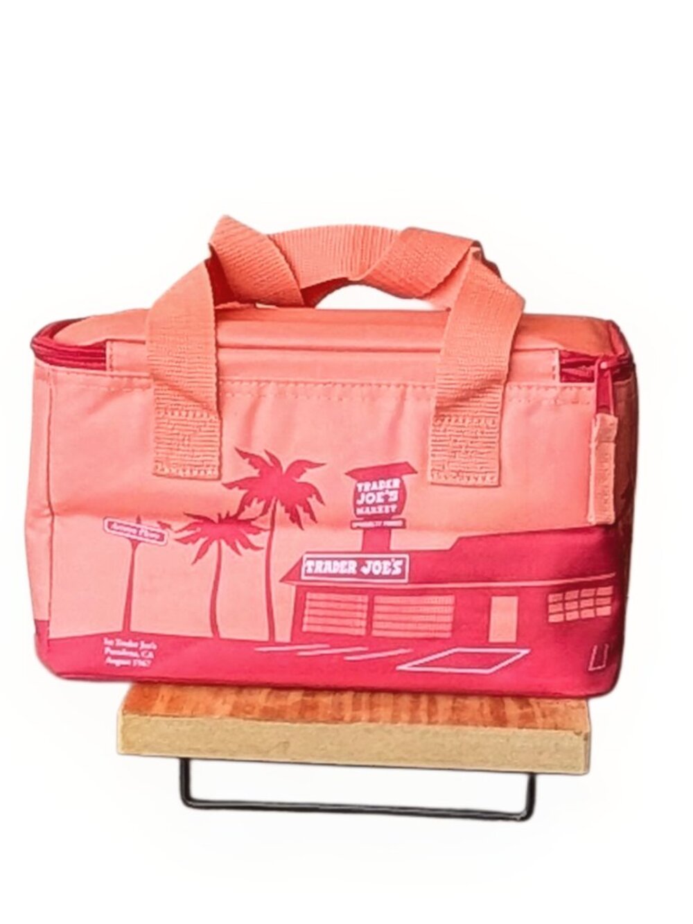 Trader Joe’s Mini Reusable PEACH 🍑 Insulated Cooler Bag -NEW